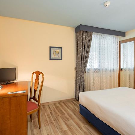 Hotel Alda Lalín Εξωτερικό φωτογραφία