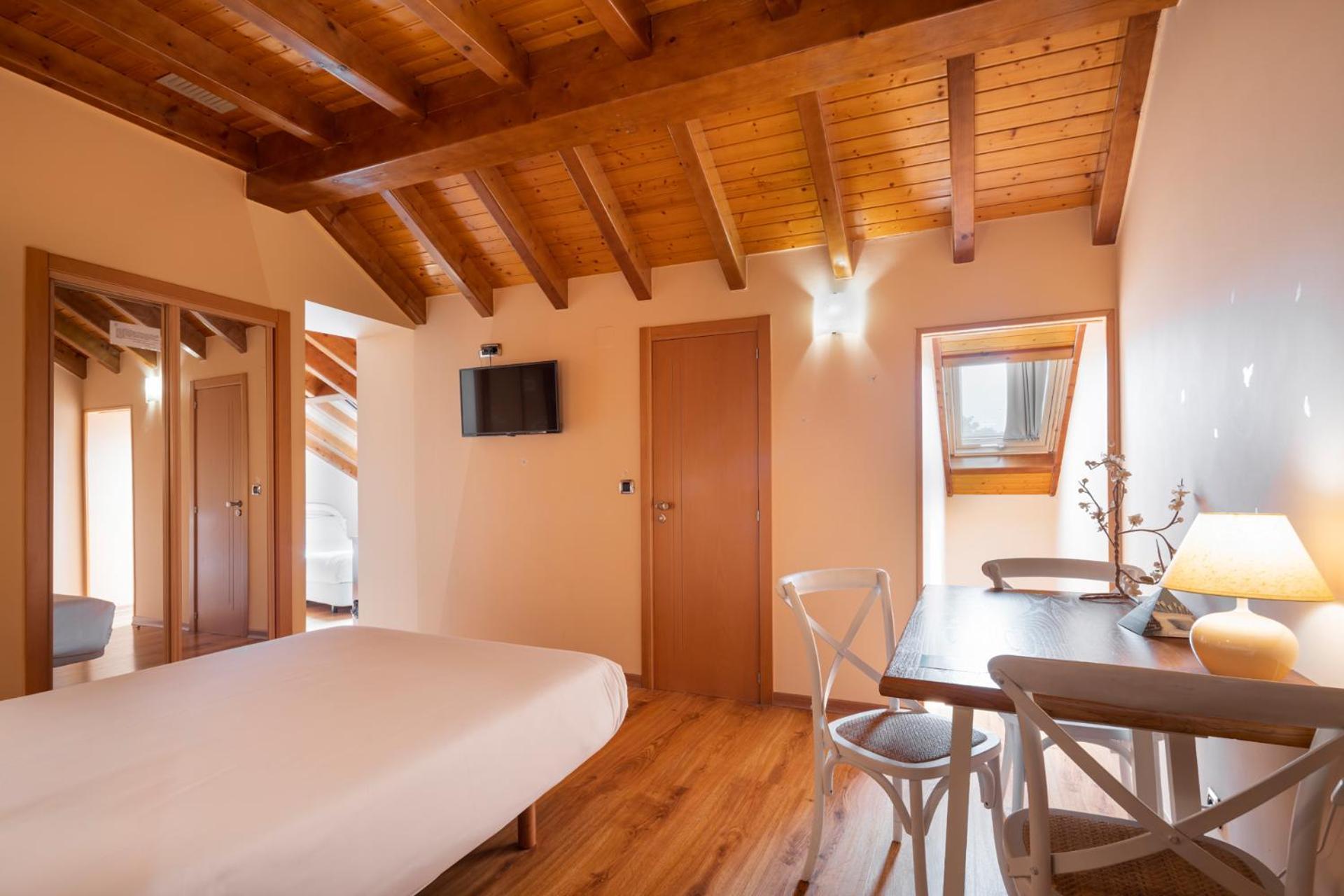 Hotel Alda Lalín Εξωτερικό φωτογραφία